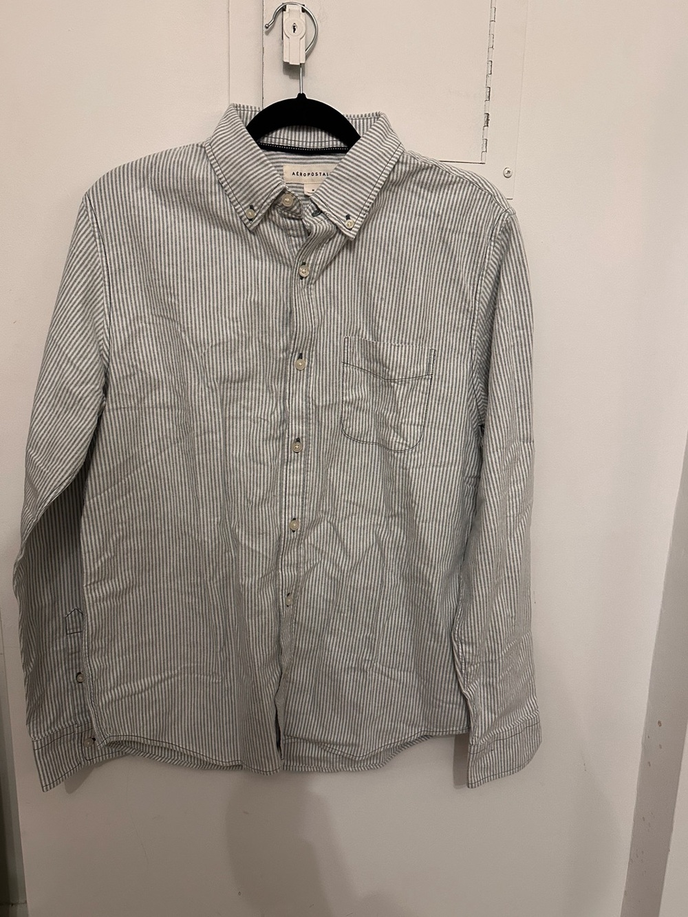 NWT Aeropostale Women’s Button-Down Shirt - Oxford Stripe in Sea Pine